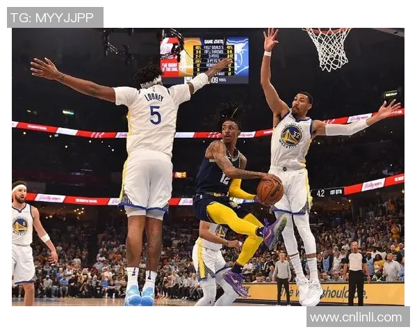 和平精英赛场上JDG防守策略分析及其成败得失总结