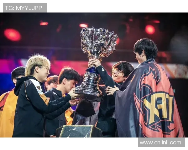 深入探讨FPX在S15LOL与CSGO赛事中的灵活战术与表现分析实时新闻